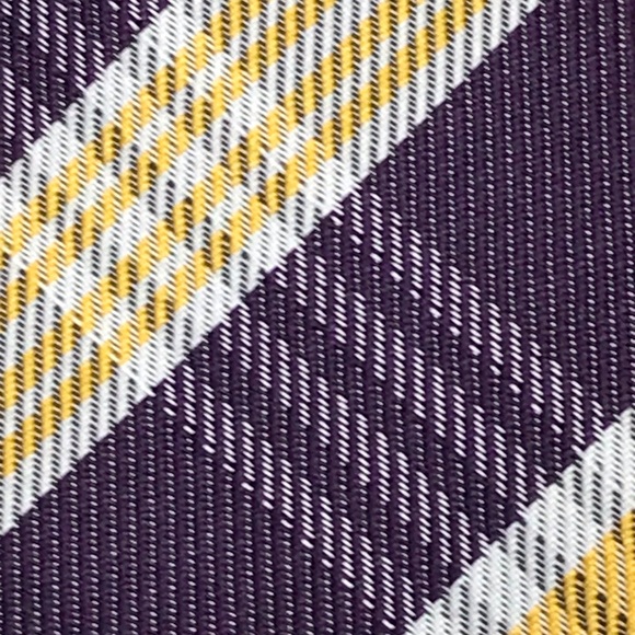 Giorgio Armani 100% designer luxury silk tie.  NWOT! - Picture 6 of 7